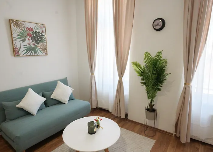 Apartman 2ac - Naehe Metro U1