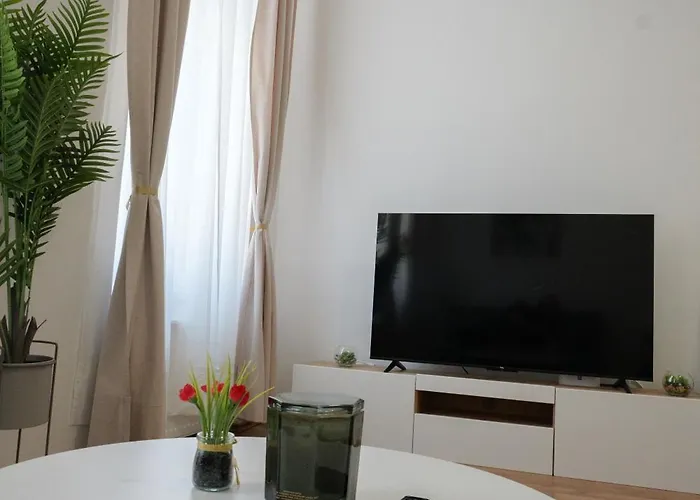 Apartman 2ac - Naehe Metro U1 *